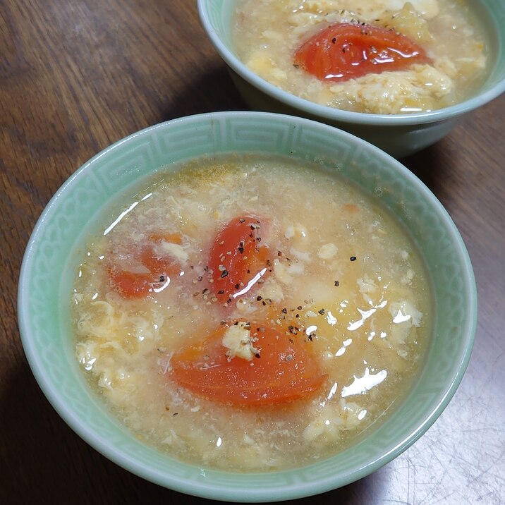 白菜とトマトの中華風卵スープ